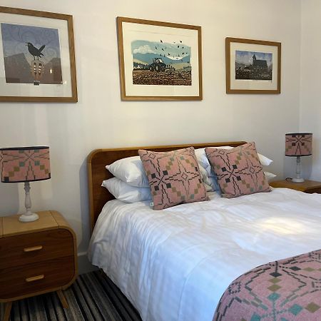 Llety Brynawel Guest House Pennal Eksteriør billede